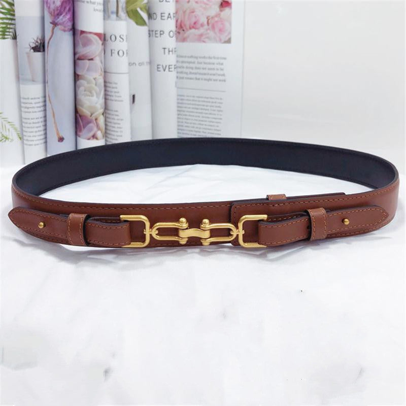 Ceinture Large en Cuir de Vachette – Style Polyvalent